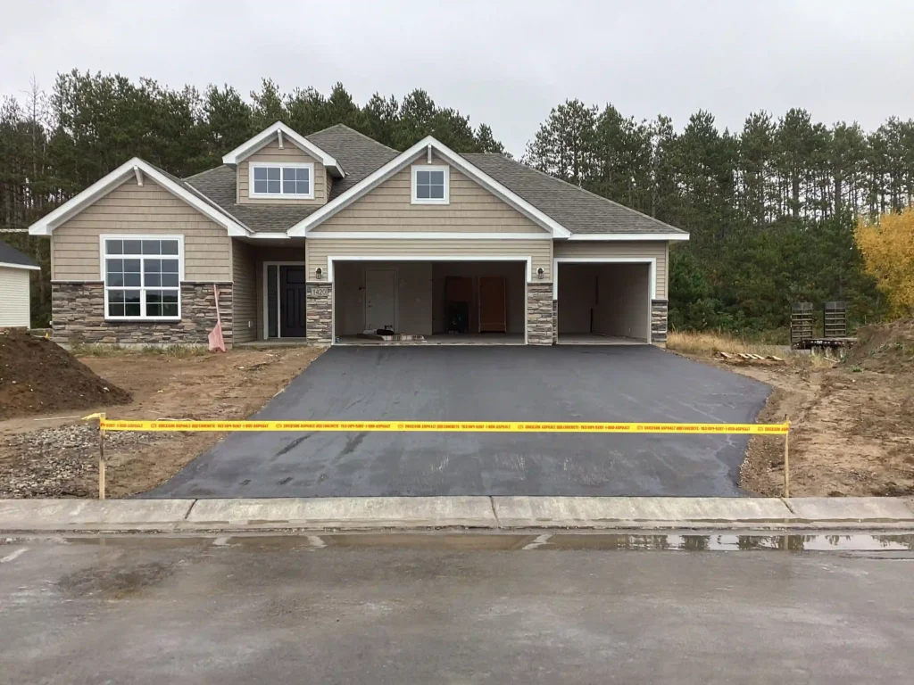 Isanti Asphalt Driveway