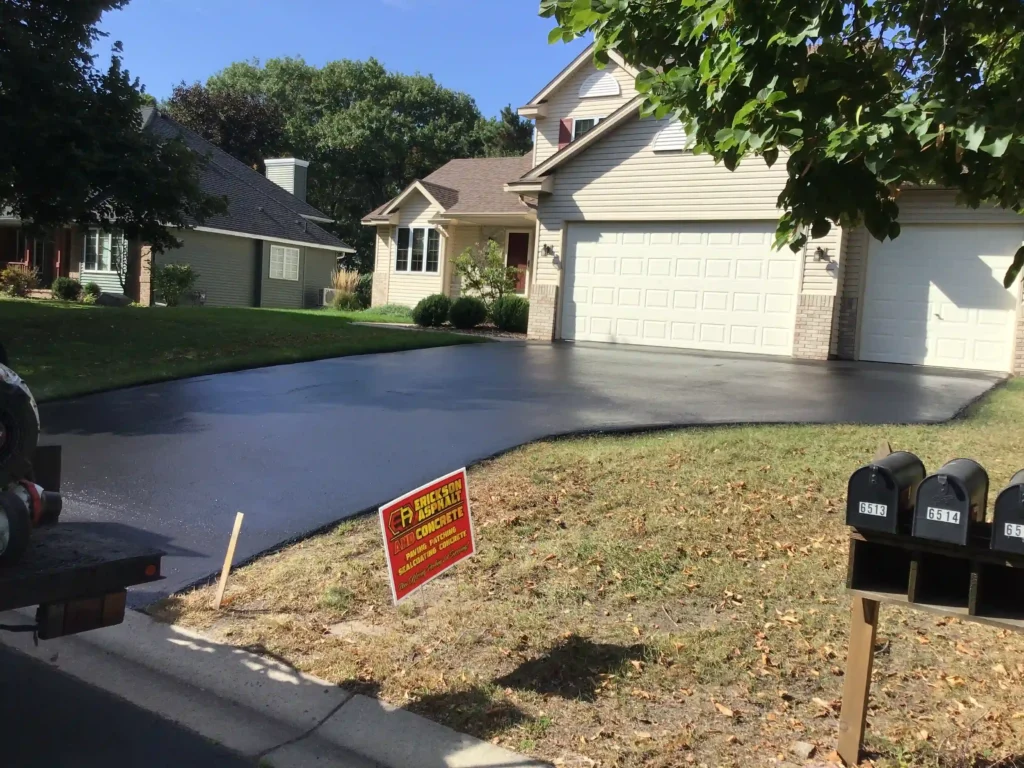 Lino Lakes Driveway Sealcoating