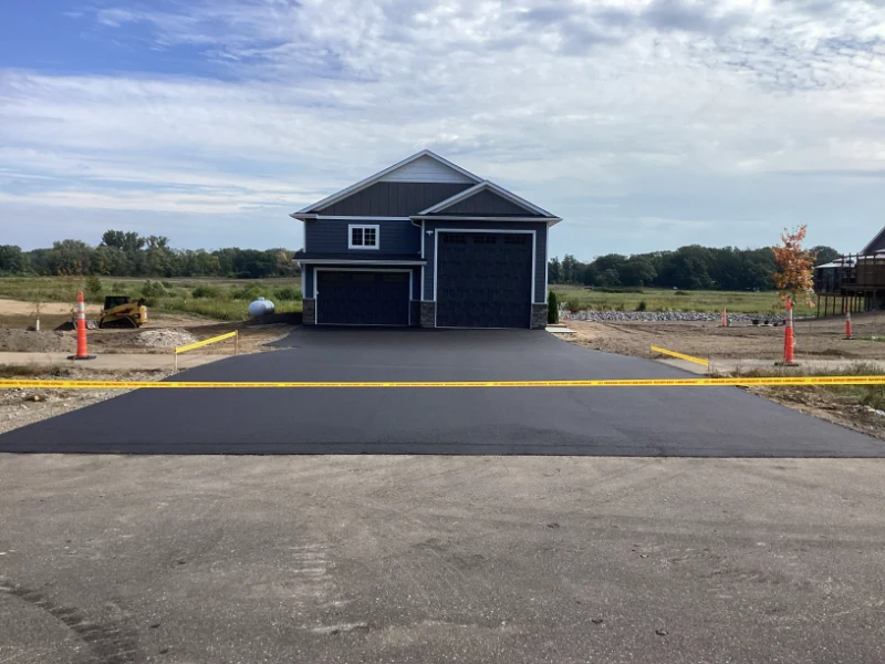Oak Grove Asphalt Driveway